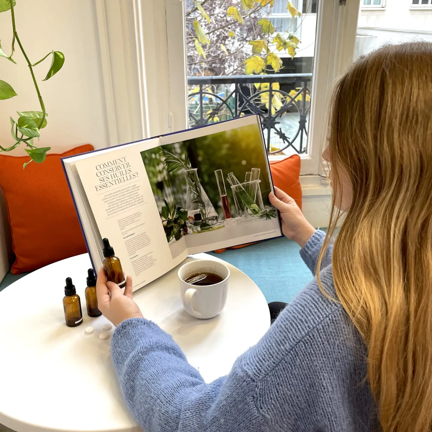 Puressentiel Aromathérapia, le livre des huiles essentielles> Livres